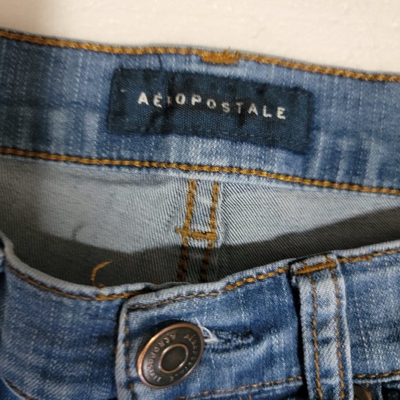 Aeropostale Size 4 Jeans - Picture 1 of 10
